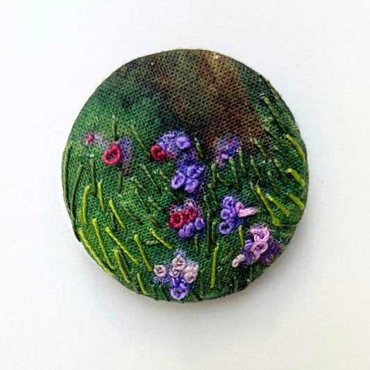 Anita Reynolds brooch based on Butler's Lilac Phlox, Kilmurry in close-up