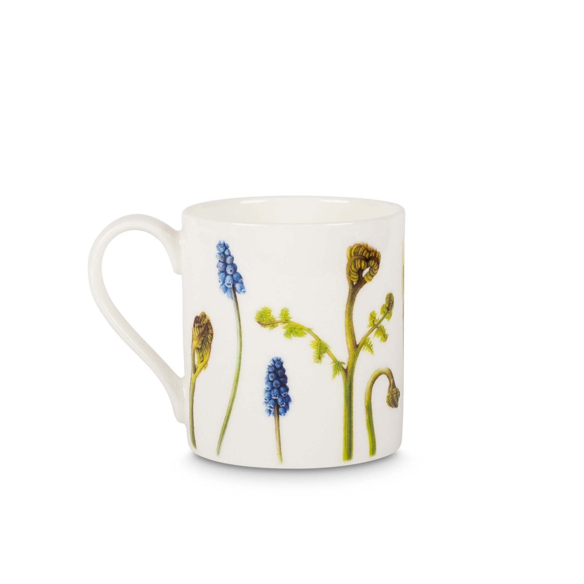 The other side of the mug showing more flowers in blue and green.